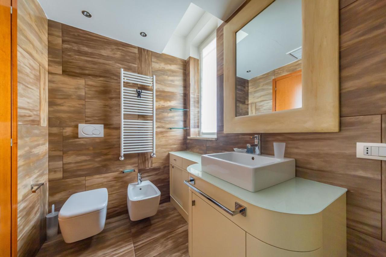 Cozy Apt - Corso Vercelli & Conciliazione M1 Milán Exteriér fotografie